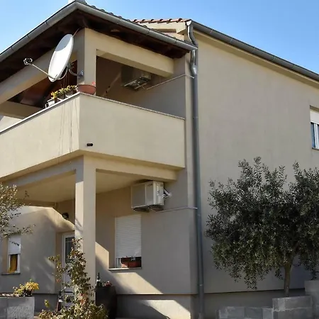 Simba Apartment Pula