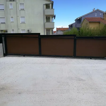 Simba Apartment Pula